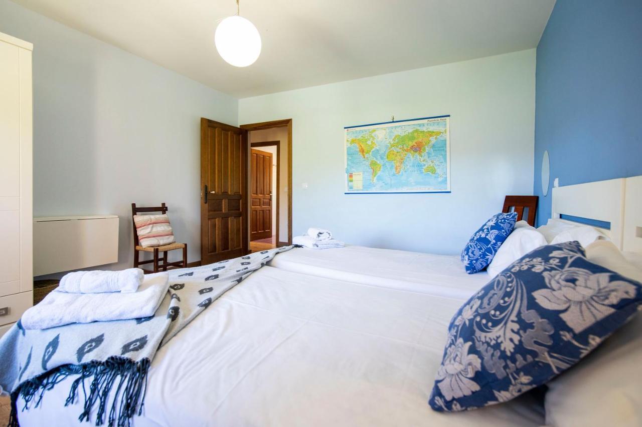 Apartamentos Ribera Del Duero Las Escuelas Vadocondes Bagian luar foto