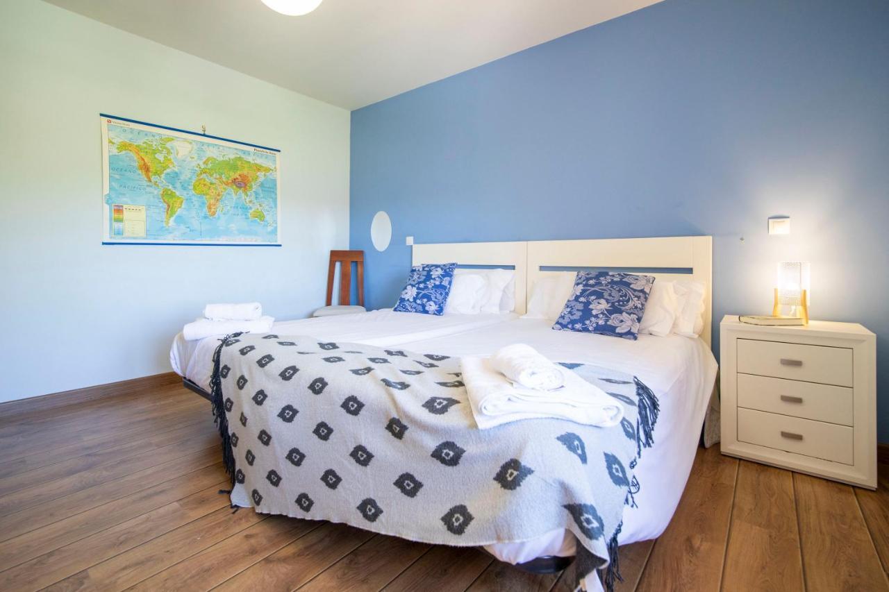 Apartamentos Ribera Del Duero Las Escuelas Vadocondes Bagian luar foto