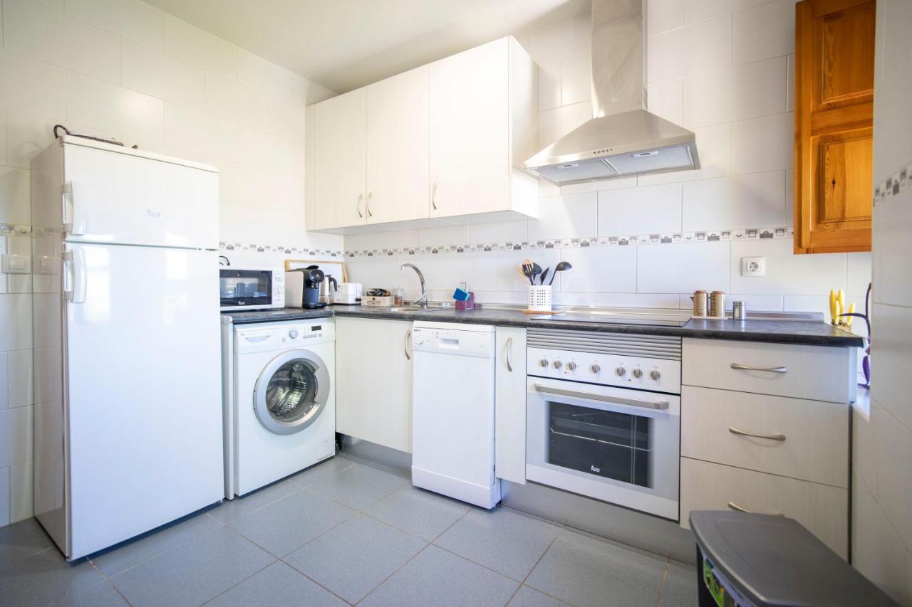 Apartamentos Ribera Del Duero Las Escuelas Vadocondes Bagian luar foto